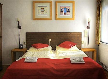 Hotel Heijenrath Ngoại thất bức ảnh